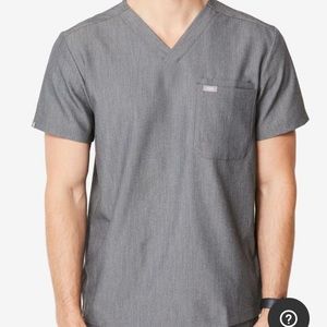 Men’s Figs Leon Scrub Top